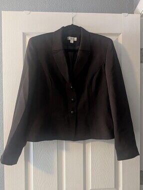 Dressbarn Brown Tailored Women's Blazer and Skirt Suit